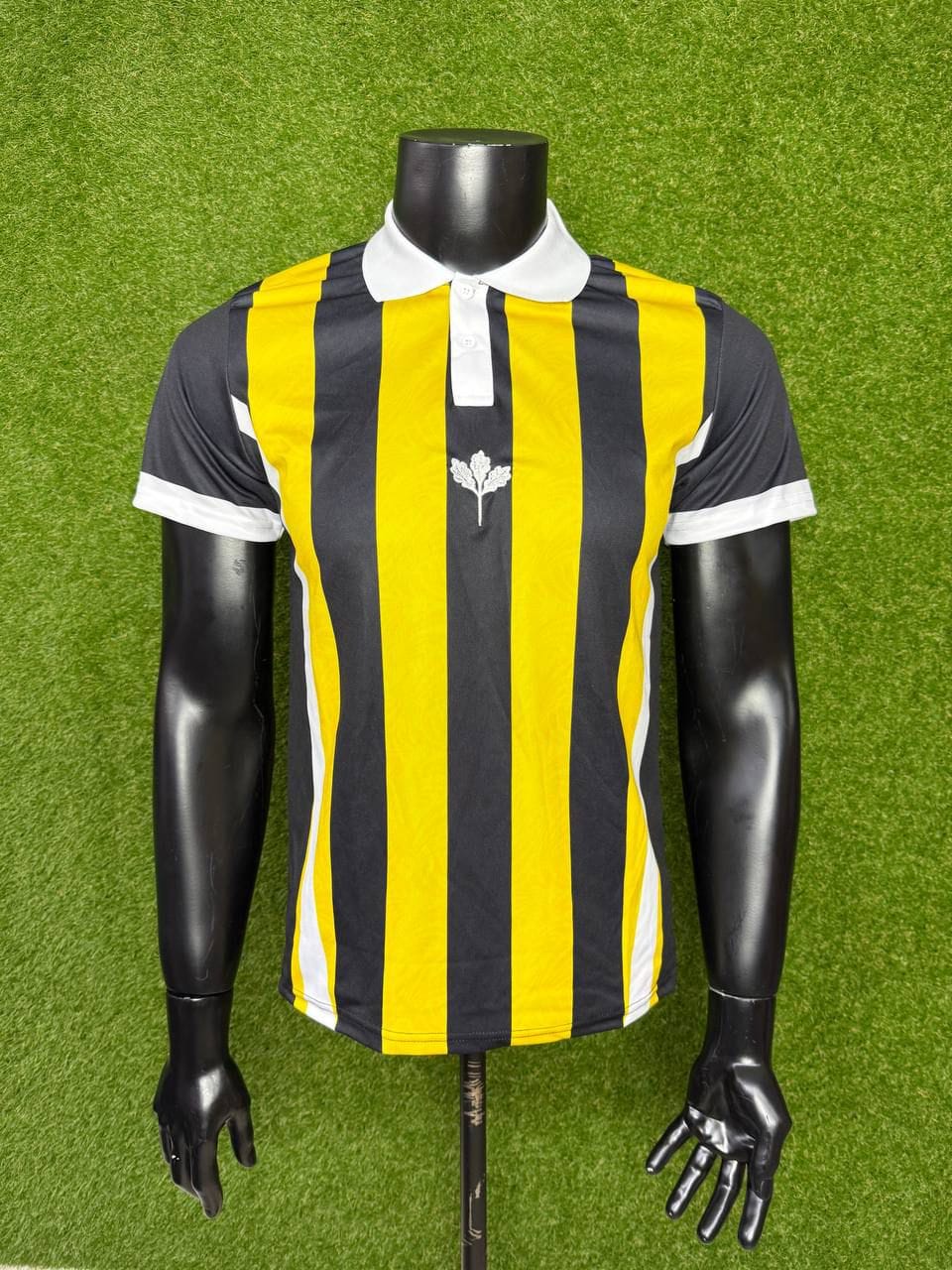 Fenerbahçe Beyaz Polo Yaka Palamut Özel Seri Forma