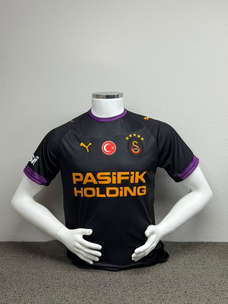 Galatasaray 26/27 Sezonu Siyah Deplasman Forması